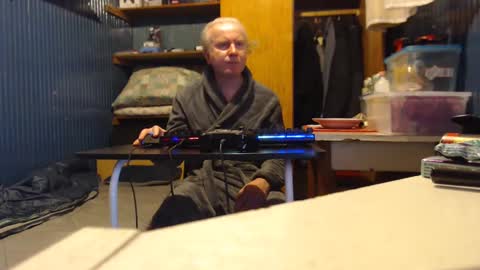 Snapshot of furosz chatting on 02/02/25, 04:11 furosz online show from 02/02/25, 04:11