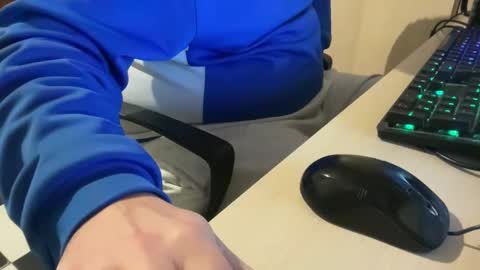 fuzitzu2 online show from 02/11/25, 10:15