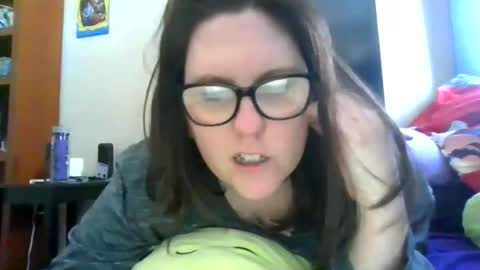 fuzzypeaches87 online show from 03/02/26, 07:21