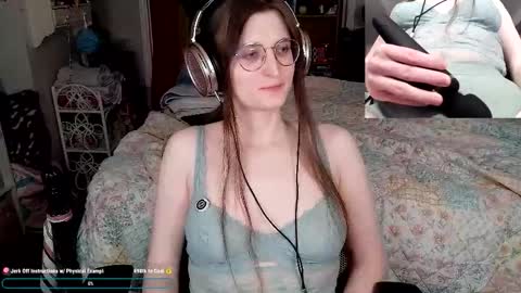 B online show from 12/02/25, 03:51