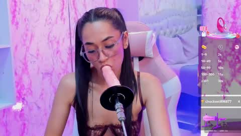 Gabbie online show from 10/09/25, 09:24