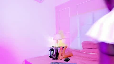 Gabie online show from 03/08/25, 01:25