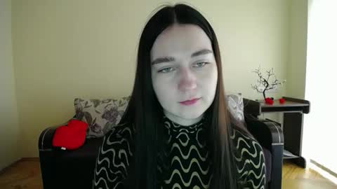 Jaklin online show from 11/15/25, 09:28