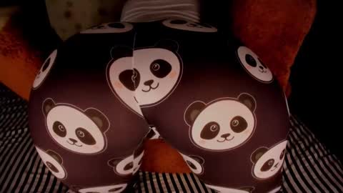 G A B R I E L A   online show from 11/18/25, 07:07