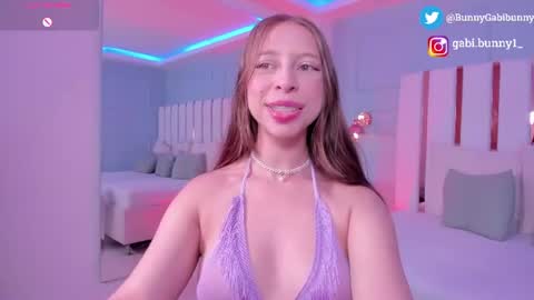 Snapshot of gabi_bunny chatting on 06/19/26, 06:12 Gabi online show from 06/19/26, 06:12