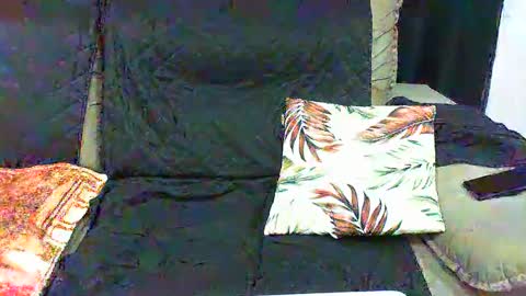 gaby  layla online show from 02/01/25, 12:07