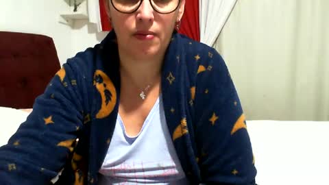 gaby  layla online show from 07/09/26, 09:52