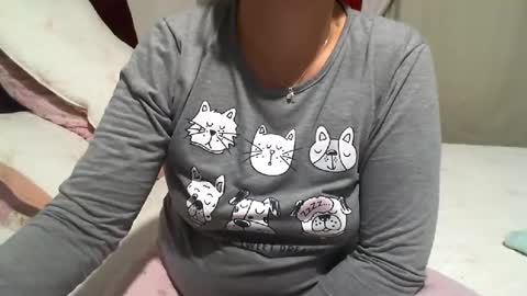 gaby  layla online show from 07/22/26, 10:56