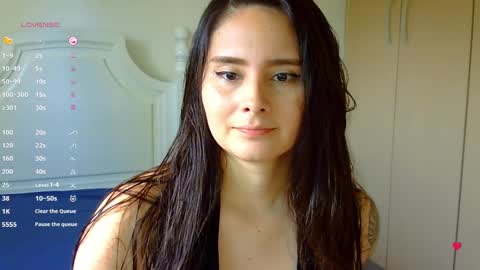 Snapshot of gabriela_miller_2 chatting on 12/07/24, 01:07 Gabriela Miller online show from 12/07/24, 01:07