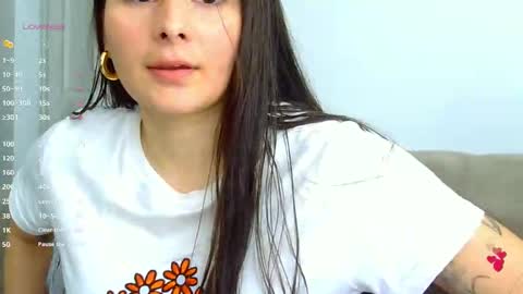 Snapshot of gabriela_miller_2 chatting on 12/13/24, 03:21 Gabriela Miller online show from 12/13/24, 03:21