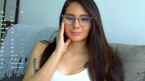 Snapshot of gabriela_miller_2 chatting on 12/20/24, 06:24 Gabriela Miller online show from 12/20/24, 06:24