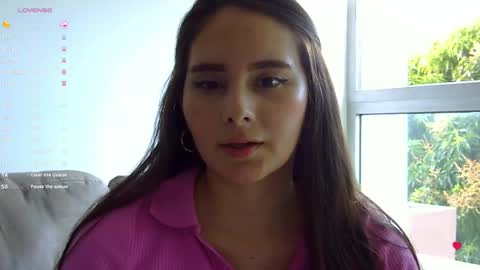 Snapshot of gabriela_miller_2 chatting on 02/05/25, 08:46 Gabriela Miller online show from 02/05/25, 08:46