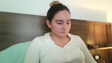 Snapshot of gabriela_miller_2 chatting on 05/13/26, 06:27 Gabriela Miller online show from 05/13/26, 06:27