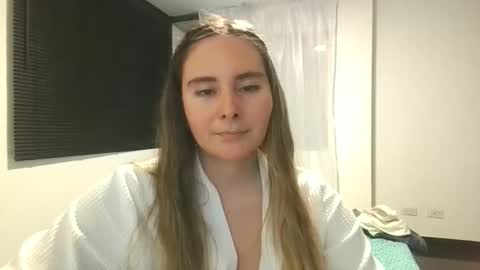 Snapshot of gabriela_miller_2 chatting on 05/22/26, 01:13 Gabriela Miller online show from 05/22/26, 01:13