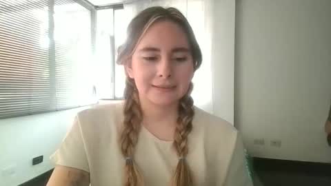 Snapshot of gabriela_miller_2 chatting on 05/30/26, 04:37 Gabriela Miller online show from 05/30/26, 04:37