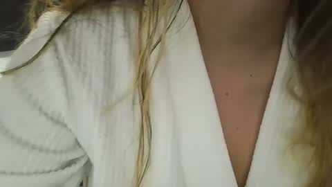 Snapshot of gabriela_miller_2 chatting on 07/22/26, 12:46 Gabriela Miller online show from 07/22/26, 12:46