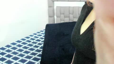 Snapshot of gabriela_ponce chatting on 05/31/26, 10:44 gabriela ponce online show from 05/31/26, 10:44