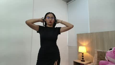 Snapshot of gabriela_vargas chatting on 05/31/26, 08:21 Gabriela Vargas online show from 05/31/26, 08:21
