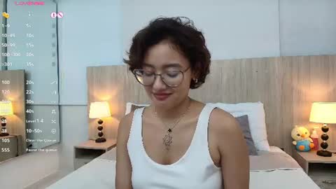 Snapshot of gabriela_vargas chatting on 07/07/26, 06:47 Gabriela Vargas online show from 07/07/26, 06:47