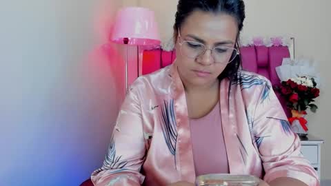 Gaby Im on vacation see you on November 25 online show from 01/24/25, 06:25