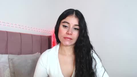 GabrielaRossa online show from 04/21/26, 03:39