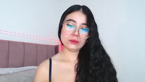 GabrielaRossa online show from 04/24/26, 02:08