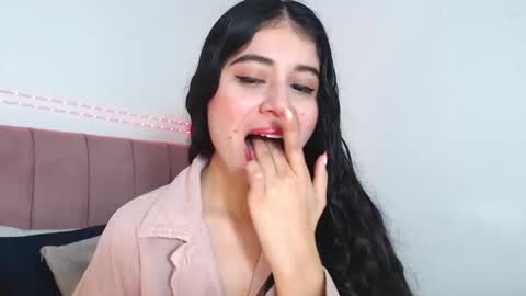 Snapshot of gabrielarossa chatting on 05/28/26, 12:57 GabrielaRossa online show from 05/28/26, 12:57