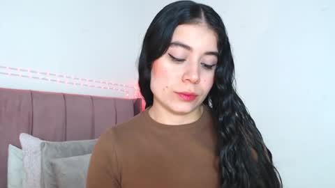 Snapshot of gabrielarossa chatting on 07/04/26, 01:17 GabrielaRossa online show from 07/04/26, 01:17