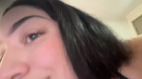 Snapshot of gabrielaycc chatting on 04/24/26, 08:11 Dani online show from 04/24/26, 08:11