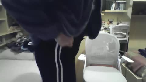 Gabriele online show from 12/14/25, 03:39