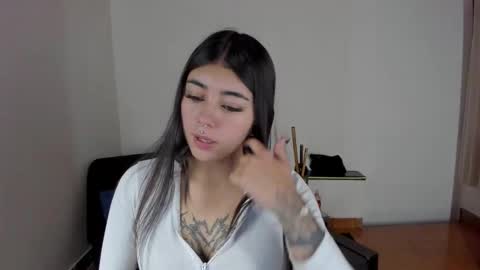 gabriella_live_ online show from 01/16/26, 07:18