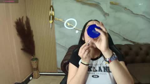 Gabriella online show from 12/19/25, 12:45