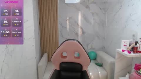 Gabriella online show from 03/25/26, 02:01