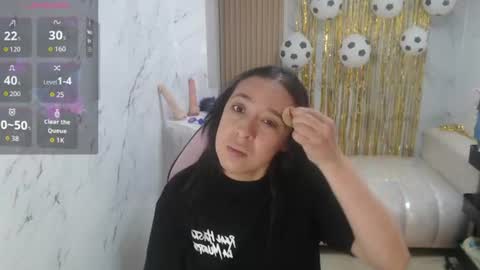 Snapshot of gabriella_storm_tf chatting on 06/27/26, 01:06 Gabriella online show from 06/27/26, 01:06