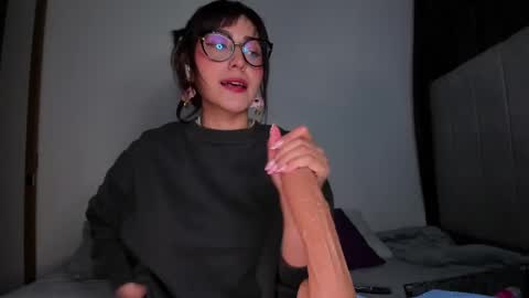 Snapshot of gabrielladurandd chatting on 12/31/24, 01:47 Gaby online show from 12/31/24, 01:47