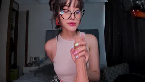 Snapshot of gabrielladurandd chatting on 02/20/25, 10:48 Gaby online show from 02/20/25, 10:48