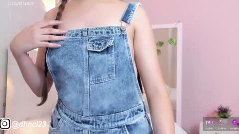 Gabriella online show from 01/31/25, 10:42