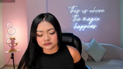 Gabriella Lee online show from 10/09/25, 02:53