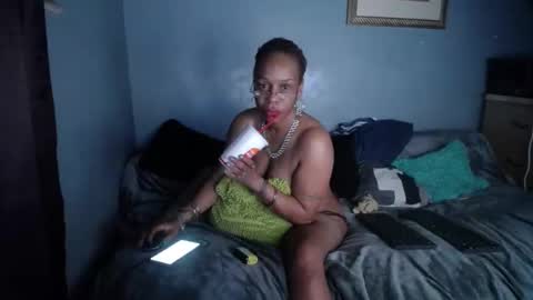 Snapshot of gabriellamorgan chatting on 12/24/24, 05:16 gabriellamorgan online show from 12/24/24, 05:16