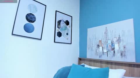 Gabriella Antonella online show from 11/28/25, 04:20