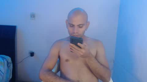 Gabriel online show from 12/11/24, 01:05