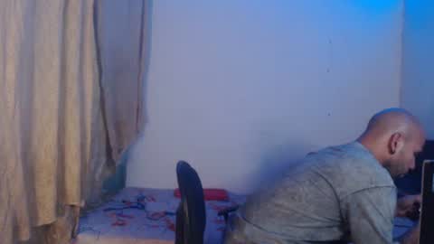 Gabriel online show from 10/06/25, 10:51