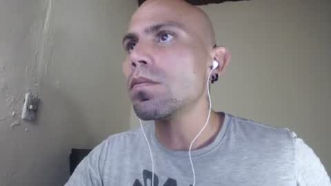 Gabriel online show from 04/17/26, 05:21