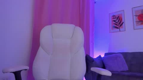 gaby online show from 02/04/26, 01:28