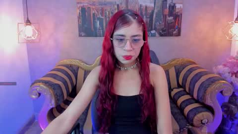Snapshot of gaby_louse chatting on 09/16/25, 01:34 Gaby online show from 09/16/25, 01:34