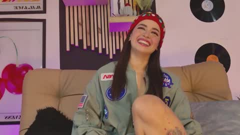 Gaby  online show from 12/04/25, 01:20