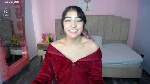Snapshot of gaby_s1 chatting on 02/04/25, 07:29 Gaby online show from 02/04/25, 07:29
