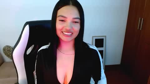 Snapshot of gaby_saikozz chatting on 09/26/25, 08:24 My name is Gabriela.. nice to meet you thumbs up please its very important to me online show from 09/26/25, 08:24