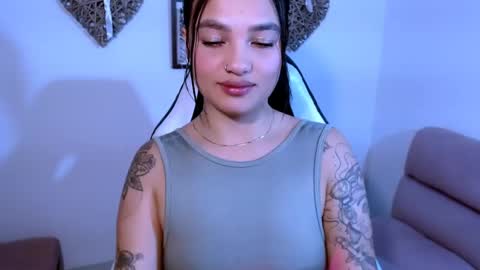 My name is Gabriela.. nice to meet you thumbs up please its very important to me online show from 04/20/26, 09:01