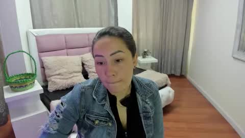 Snapshot of gaby_trent chatting on 05/14/26, 05:31 gabriela online show from 05/14/26, 05:31